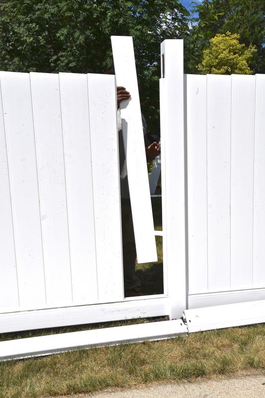 Privacy Vinyl Fence