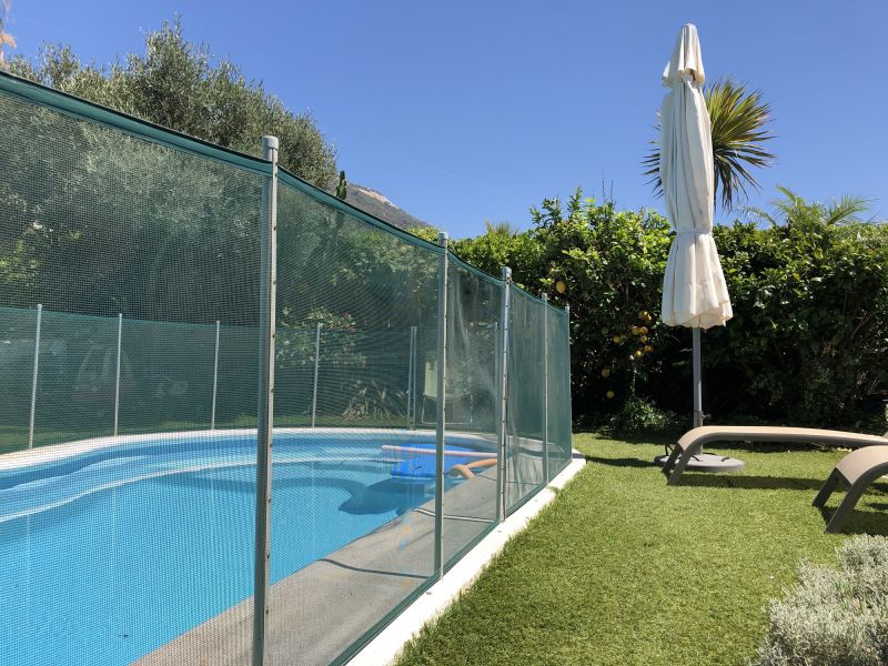 Completed Pool Safety Fence